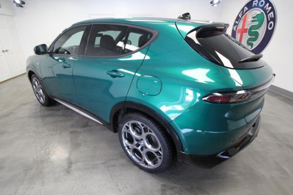 new 2024 Alfa Romeo Tonale car, priced at $57,185