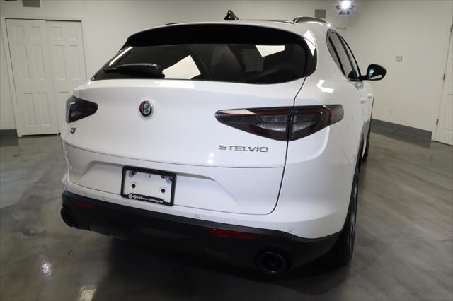 new 2025 Alfa Romeo Stelvio car