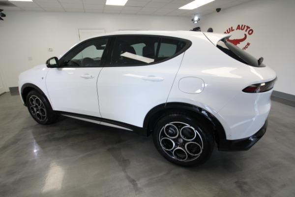 new 2024 Alfa Romeo Tonale car, priced at $52,985