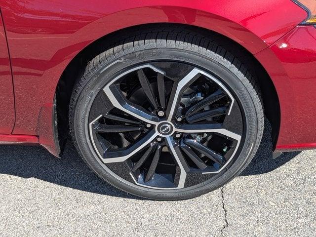 new 2025 Nissan Altima car, priced at $32,552