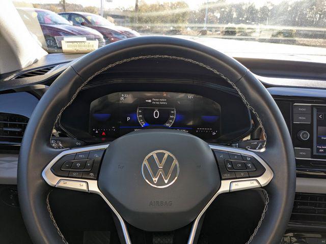 used 2024 Volkswagen Taos car