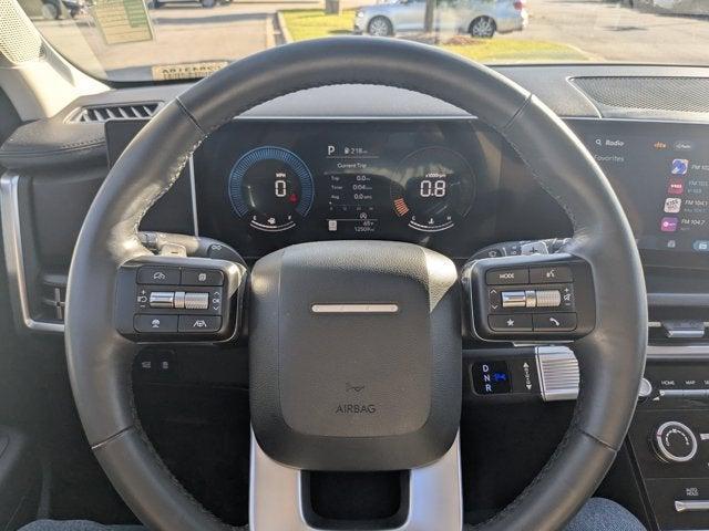 used 2025 Hyundai Santa Fe car, priced at $29,994