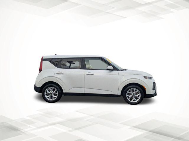 used 2022 Kia Soul car, priced at $14,863