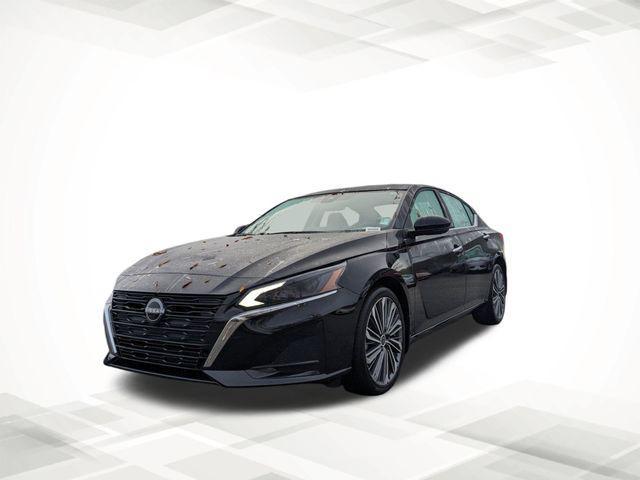 used 2023 Nissan Altima car, priced at $25,913