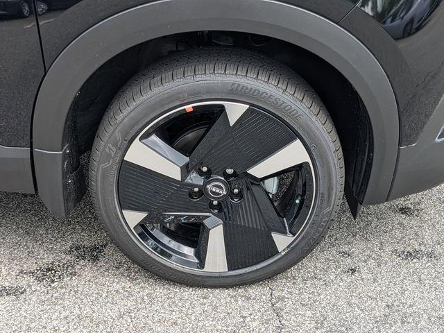 new 2025 Nissan Kicks car, priced at $27,687