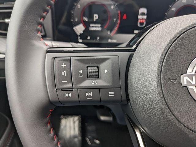 new 2025 Nissan Kicks car, priced at $27,687