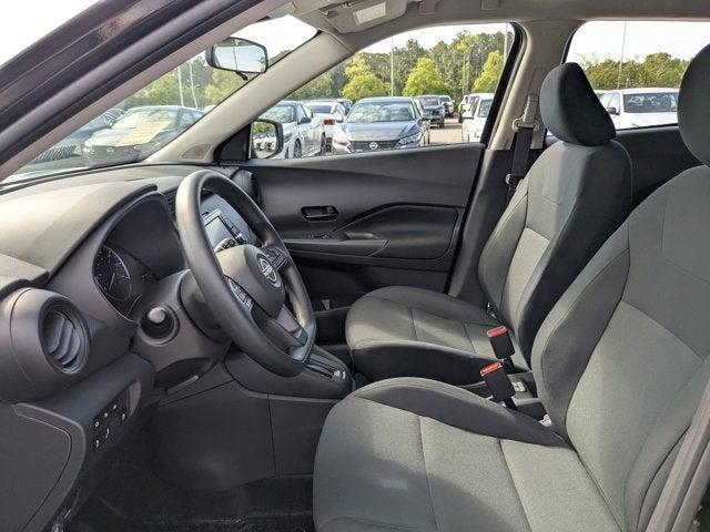 new 2025 Nissan Kicks Play car, priced at $22,897