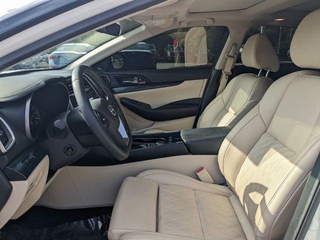 used 2023 Nissan Maxima car, priced at $39,825