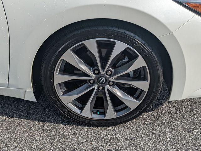 used 2023 Nissan Maxima car, priced at $39,825