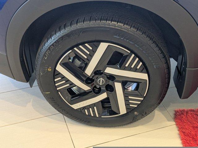 new 2026 Nissan Kicks car, priced at $23,998