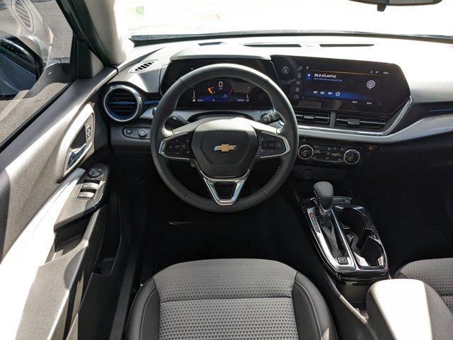 used 2025 Chevrolet Trax car, priced at $28,500