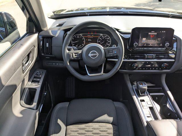new 2025 Nissan Pathfinder car, priced at $36,420