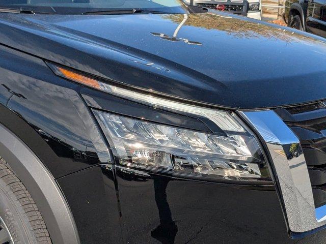 new 2025 Nissan Pathfinder car, priced at $35,187