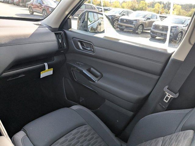 new 2025 Nissan Pathfinder car, priced at $35,187