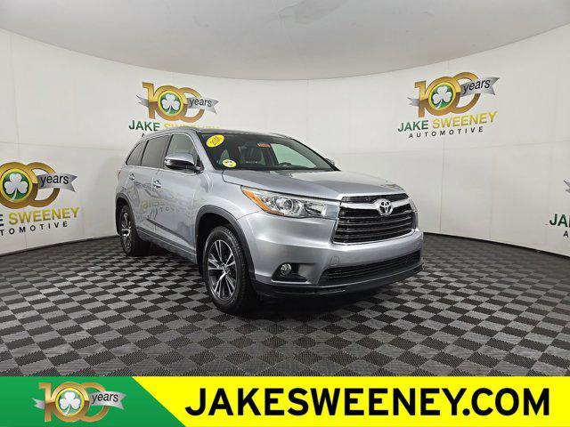 used 2016 Toyota Highlander car, priced at $16,988