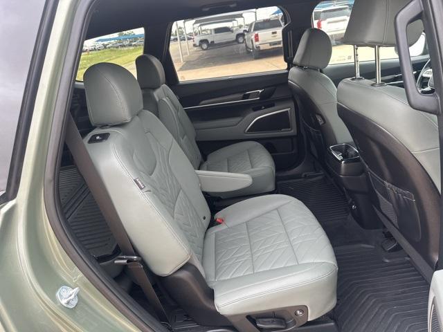 used 2024 Kia Telluride car, priced at $39,900