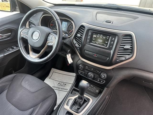 used 2015 Jeep Cherokee car, priced at $8,900