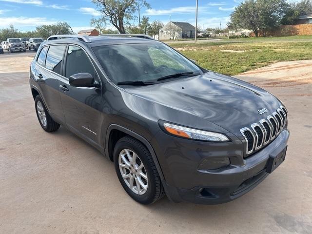 used 2015 Jeep Cherokee car, priced at $8,900