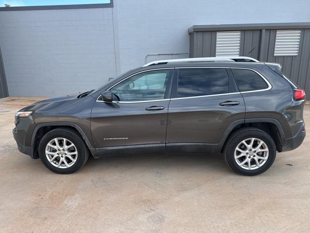 used 2015 Jeep Cherokee car, priced at $8,900