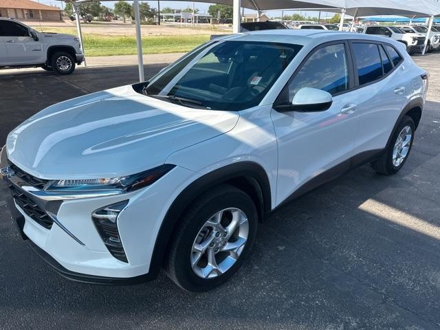used 2024 Chevrolet Trax car, priced at $20,900