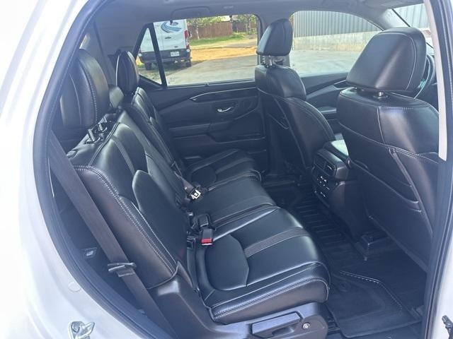 used 2023 Honda Pilot car, priced at $38,900