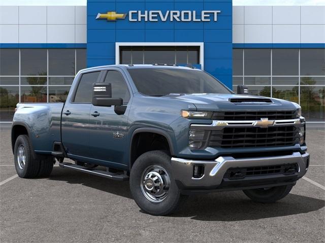 new 2024 Chevrolet Silverado 3500 car, priced at $75,720