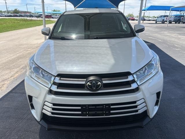 used 2019 Toyota Highlander car, priced at $22,900