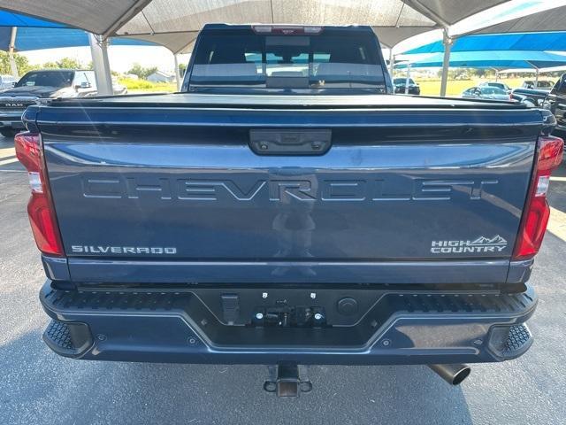 used 2021 Chevrolet Silverado 2500 car, priced at $40,900