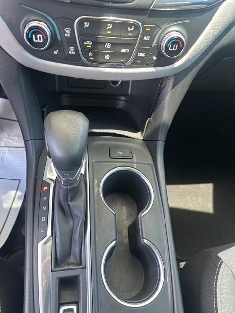used 2022 Chevrolet Equinox car, priced at $22,900
