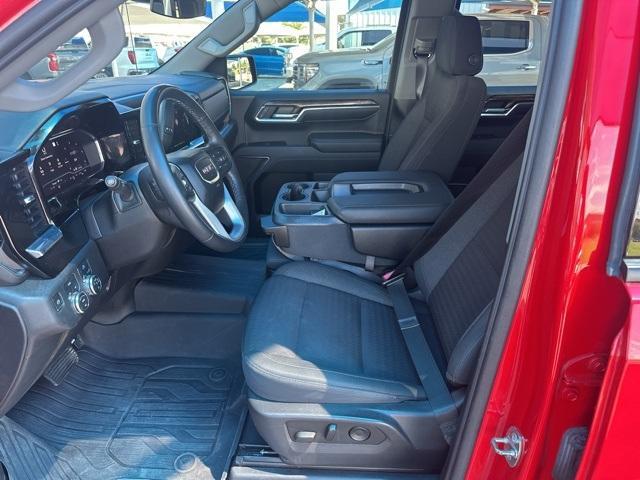 used 2023 GMC Sierra 1500 car, priced at $39,900