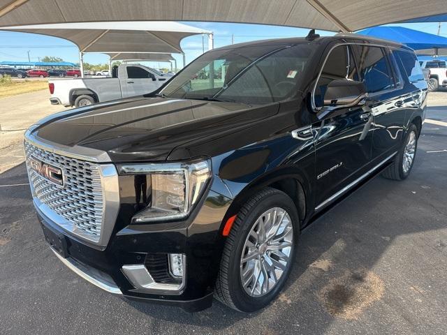 used 2023 GMC Yukon XL car, priced at $60,900