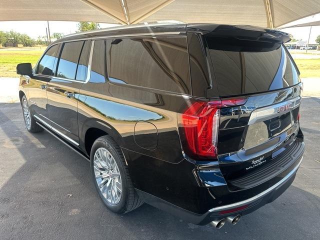 used 2023 GMC Yukon XL car, priced at $60,900
