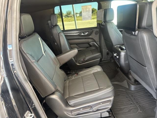 used 2023 GMC Yukon XL car, priced at $60,900