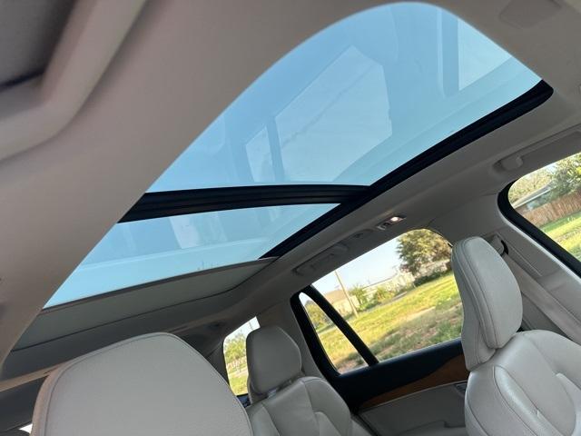 used 2022 Volvo XC90 car, priced at $39,900