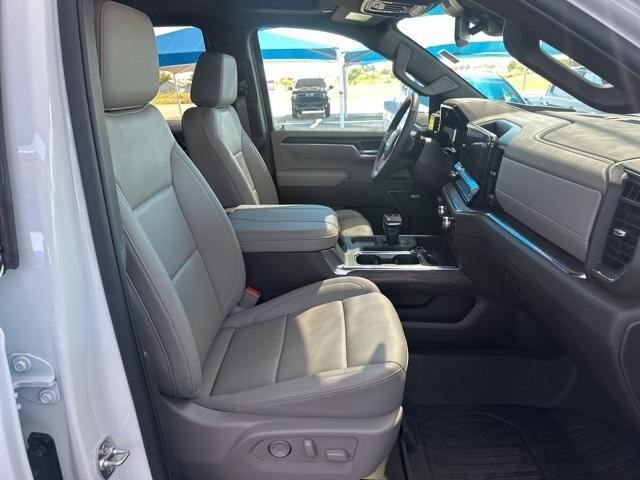 used 2025 GMC Sierra 1500 car, priced at $57,900