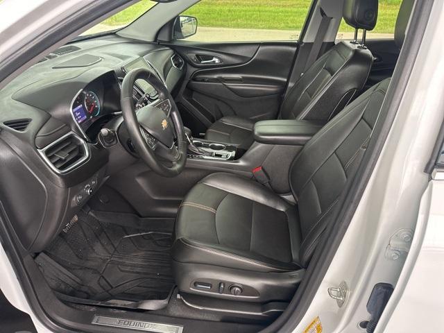 used 2023 Chevrolet Equinox car, priced at $27,900