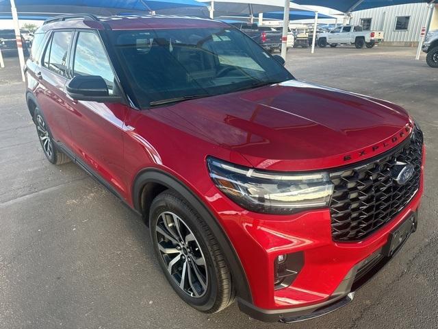 used 2025 Ford Explorer car, priced at $40,900