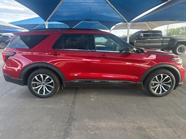 used 2025 Ford Explorer car, priced at $40,900