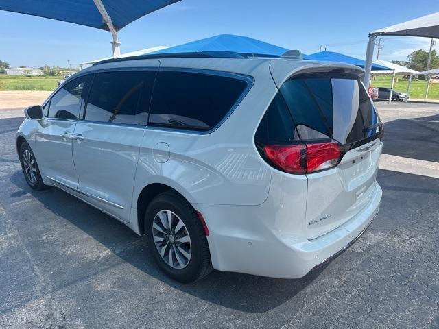 used 2020 Chrysler Pacifica car, priced at $23,900