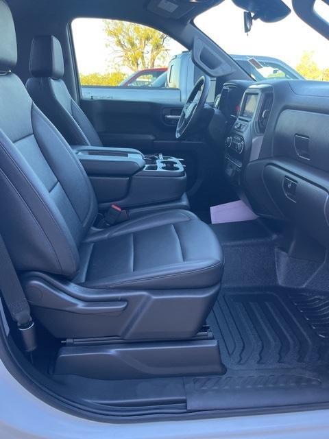 used 2025 Chevrolet Silverado 1500 car, priced at $35,900
