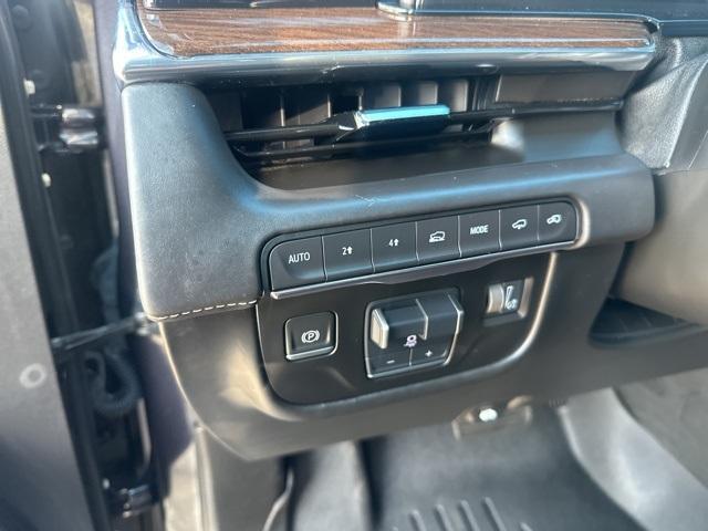 used 2023 Cadillac Escalade ESV car, priced at $74,900
