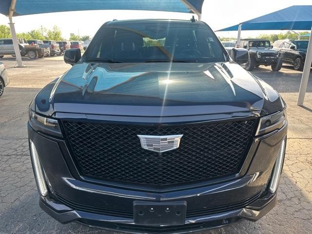 used 2023 Cadillac Escalade ESV car, priced at $74,900