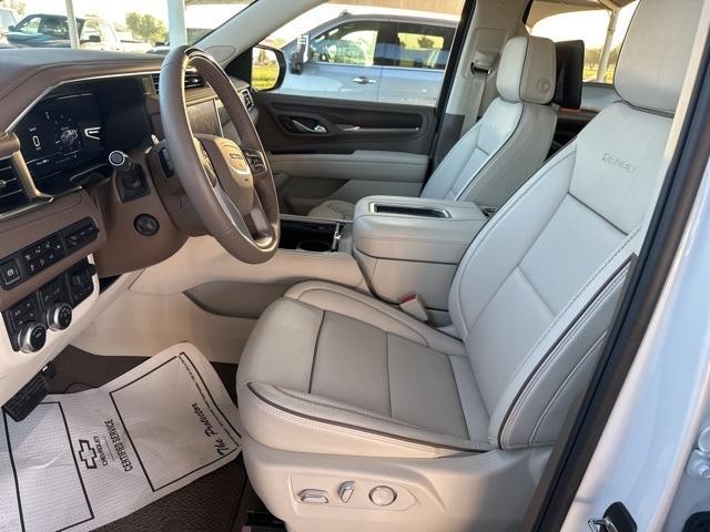 used 2024 GMC Yukon XL car, priced at $85,900