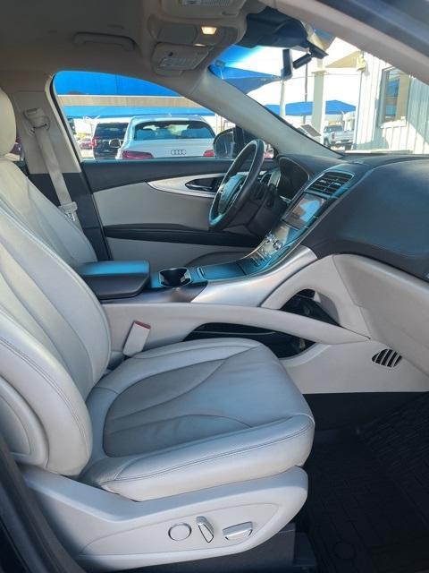 used 2020 Lincoln Nautilus car, priced at $17,900