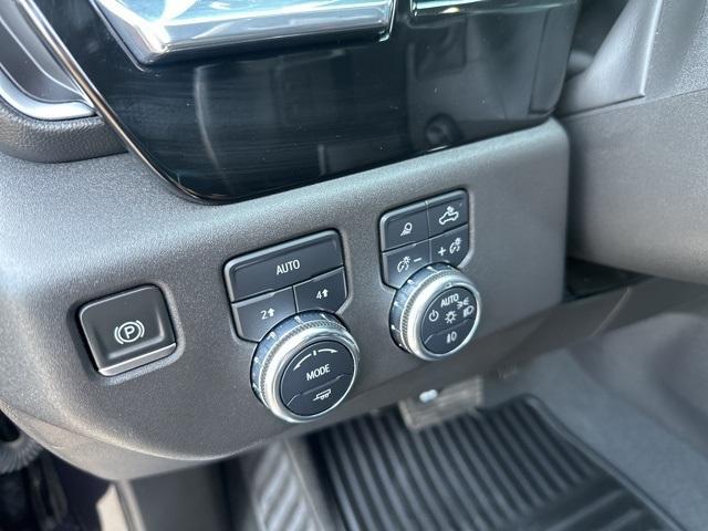 used 2022 GMC Sierra 1500 car, priced at $46,900