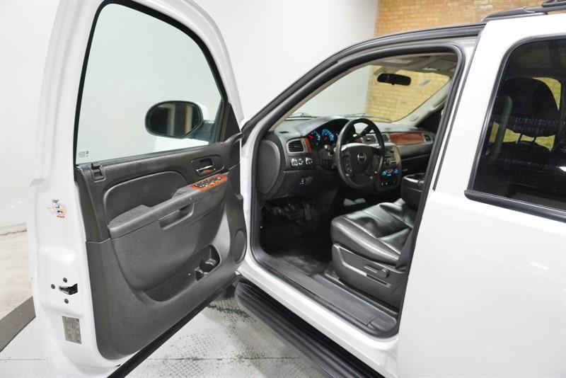 used 2011 GMC Yukon XL car, priced at $26,995