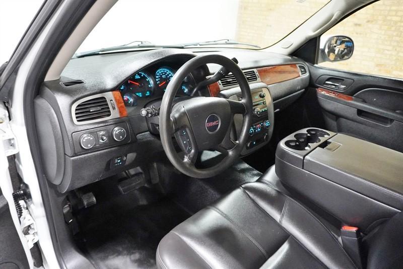 used 2011 GMC Yukon XL car, priced at $26,995