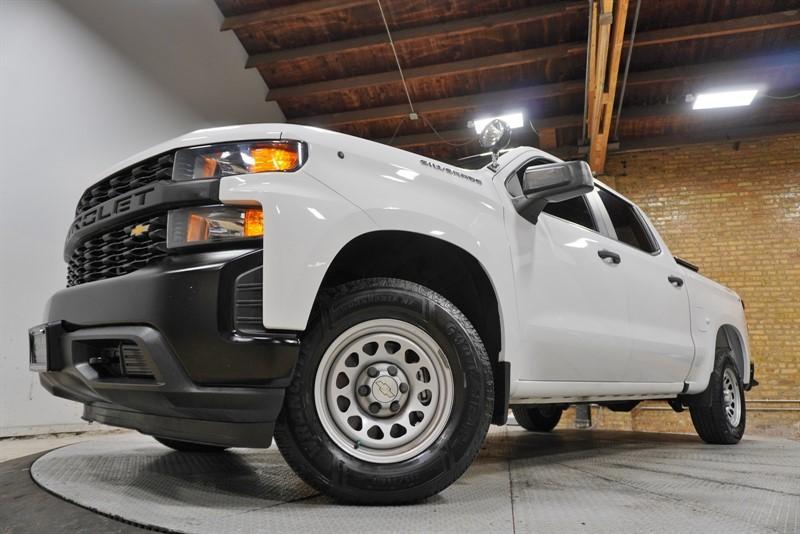 used 2021 Chevrolet Silverado 1500 car, priced at $28,795