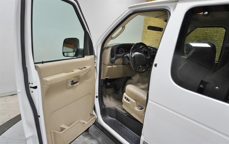 used 2003 Ford E150 car, priced at $14,995