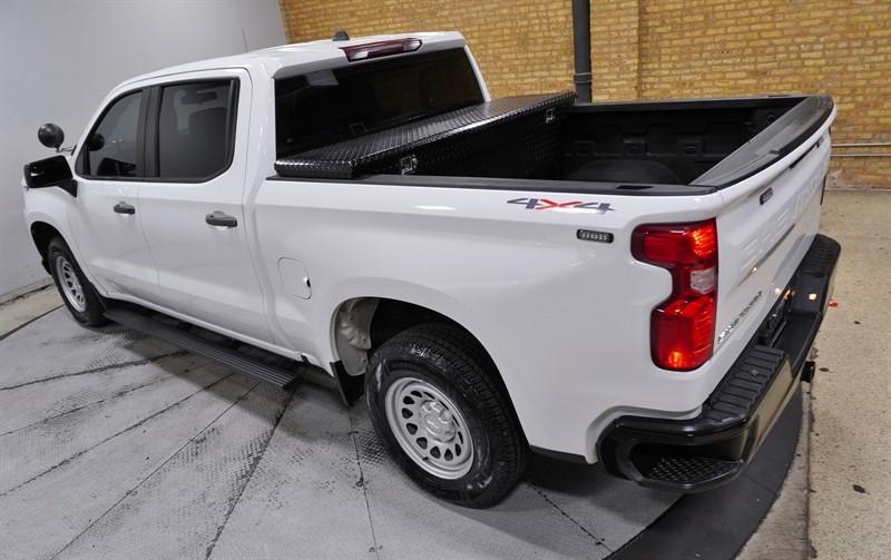 used 2021 Chevrolet Silverado 1500 car, priced at $32,795